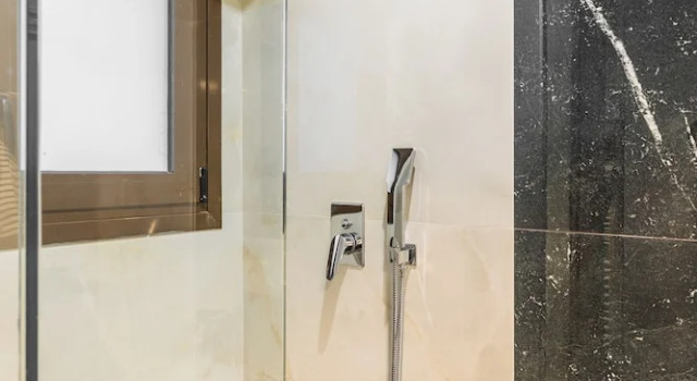 Апартаменты Пентхаус c 1 комнатой Nicholas Point Apartments and Rooms