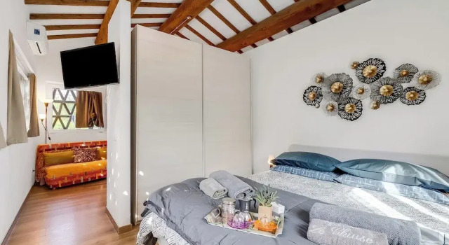 Cozy Apt Intypical Hayloft With Garden, Rezervovat Apartmán Matassino Itálie