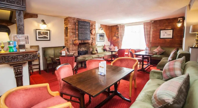 Двухместный номер Standard The Walnut Tree Hotel