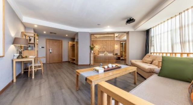 Двухместный люкс Emeishan Shuxiang Nianhua Hotel