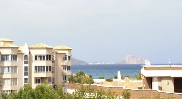 Apartamentos BCL Playa Albir, Забронировать Апартаменты/квартира Альфас-дель-Пи Коста-Бланка