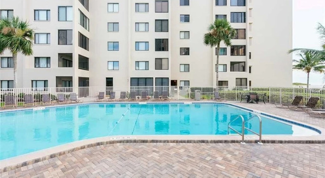 Sandarac A409 - Two Bedroom Condo