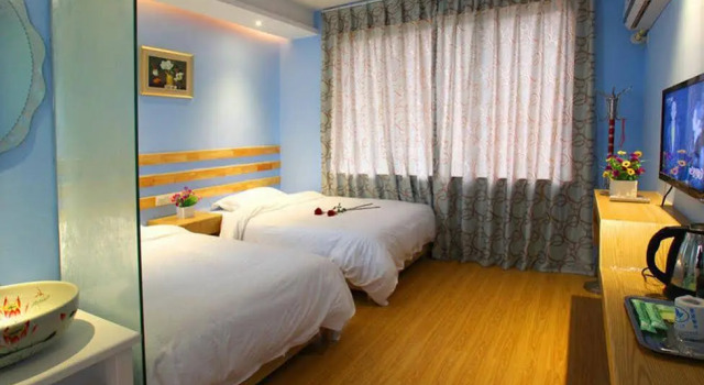 Yangshuo Moonriver Hotel, Забронировать Отель Отели Яншо с бассейном, рядом с Парк Яншо, Бассейн