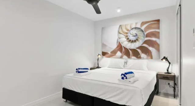 Ground-floor Absolute Beachfront Luxury, Prenota Hotel Hotel SPA a Queensland, SPA