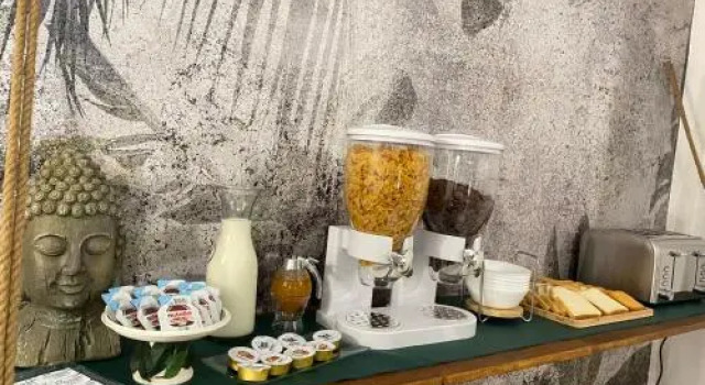 B&B Syracusae, Забронировать Отель Отели Сиракузы с завтраком, рядом с Региональный музей средневекового и современного искусства, Завтраки