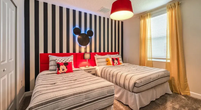 Mickey Themed 2 Bdrm Condo
