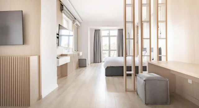 . Piccolo Mondo by Citybookings, Забронировать Отель Отели Muntenia 3 звезды, 3*