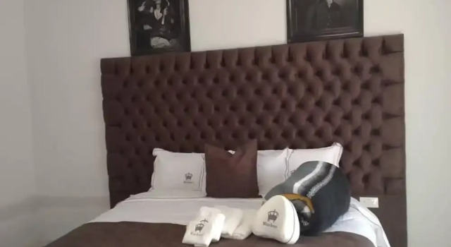 Luxury 3 Bedroom Self Catering Apartment- Masvingo, Book Lejlighed Masvingo Zimbabwe