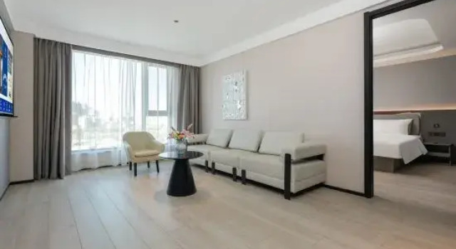 Люкс Starway Hotel (Jinzhong Yuci Huitong Road)