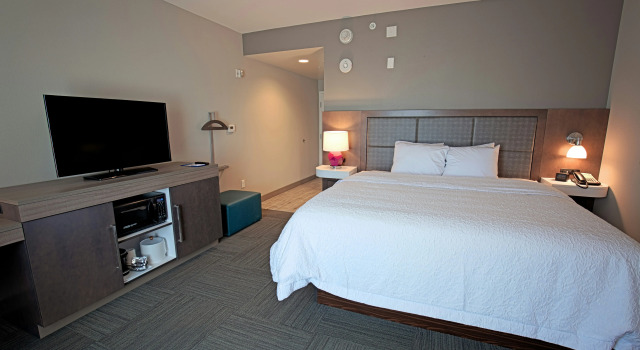 Hampton Inn & Suites Asheville Biltmore Area