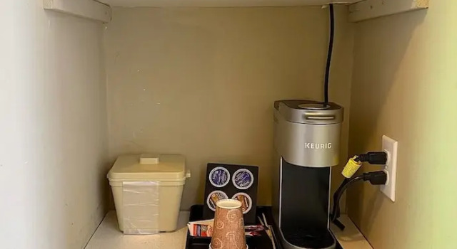 Номер Standard Diplomat Motel