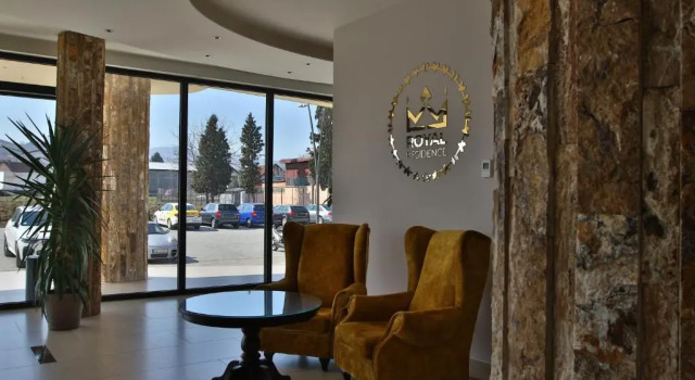 Royal Residence, Buchen Sie Hotel Čačak 