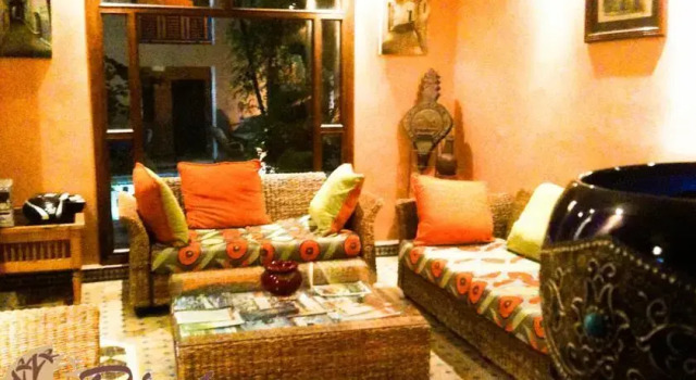 Riad Imourane, Réserver Hôtel Aourir 