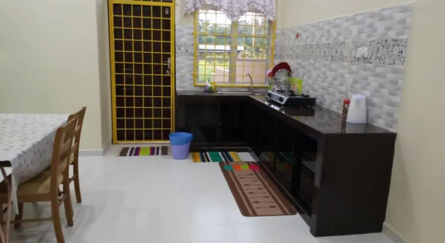 Homestay Talina, Rezervovat Hotel Hotely v Terengganu s parkováním, Parkování