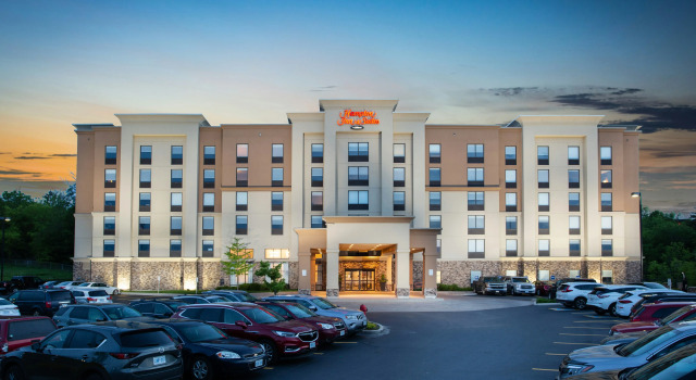 Hampton Inn & Suites by Hilton Barrie, Reserva ahora Hotel Barrie Condado de Simcoe