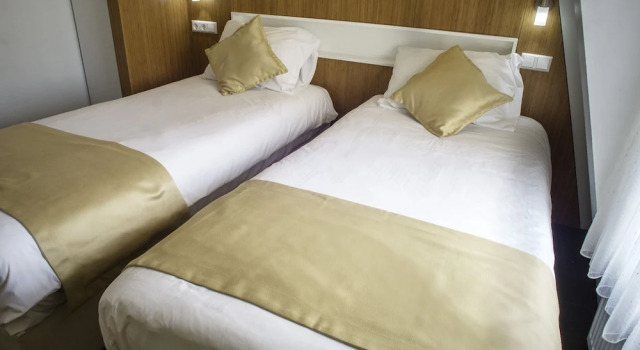 Трёхместный номер Standard Hotel Larende