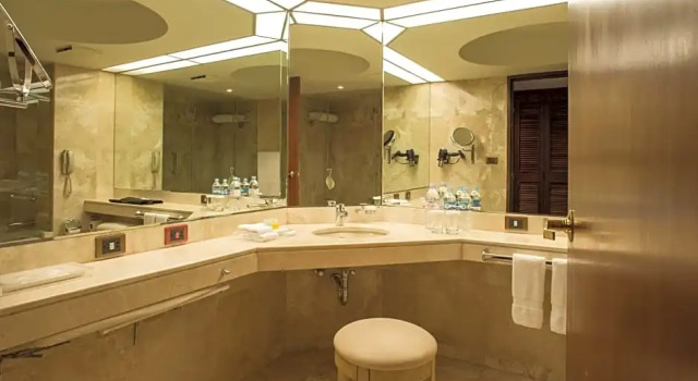 Номер Premier Swissotel Lima