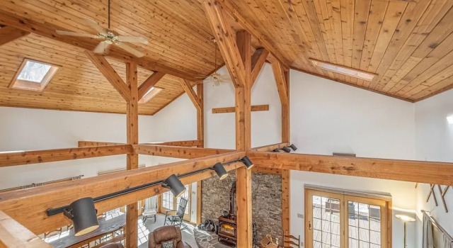 Old Moose Barn, Buchen Sie Hotel Hotels in Maryland mit Parkplatz, Parkplätze