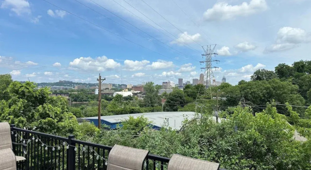 Коттедж Ludlow Lodge w/ City Views