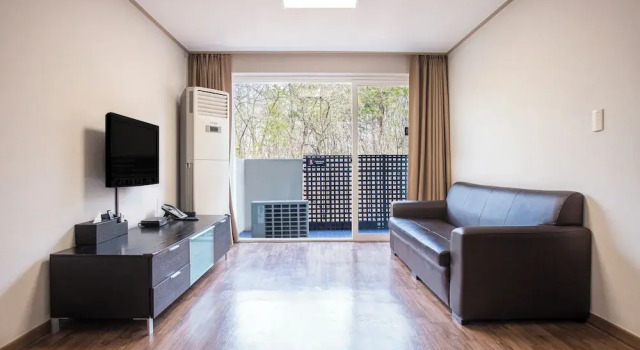 Номер Deluxe с балконом Kensington Resort Chungju