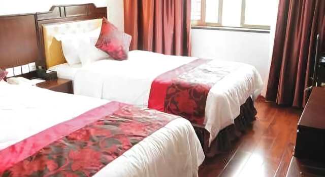 Zhuoshang Silk Hotel, Buchen Sie Hotel Langzhong Sichuan