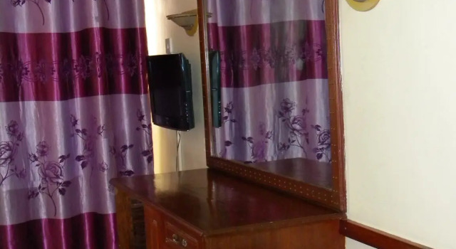 Номер Standard Iris Hotel