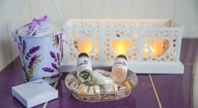 Luxo quarto TshiBerry Bed & Breakfast
