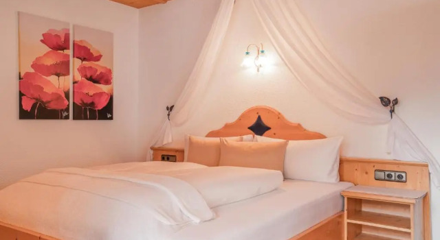 Alpin Apart Maurer, Rezerwuj Hotel Hotele w Tyrol z parkingiem, Parking