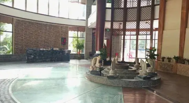Qionghai Yefeng Business Hotel (Yinhai Road Wanquanhe Branch), Boek Hotel Qionghai Hainan