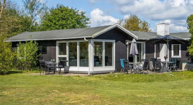 "Frellaf" - 250m from the sea in Djursland and Mols, Rezervasyon Otel Vestjylland otoparklı oteller, Otopark