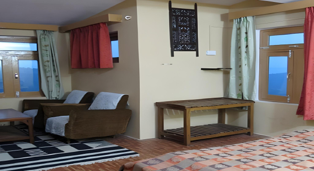 Trishul Orchard Resort, Varaa Lomakeskus Mukteshwar Uttarakhand