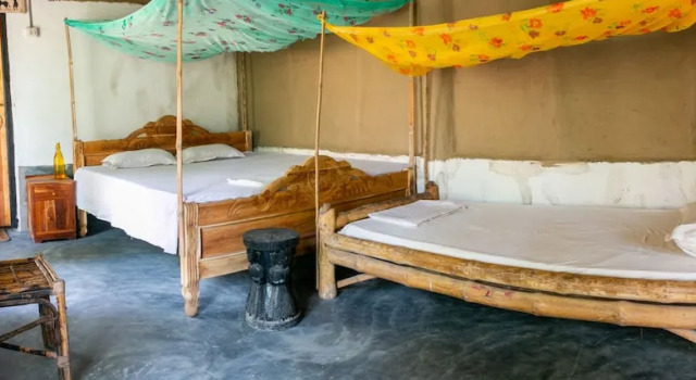 Backpackers Eco Village, Buchen Sie Hotel Hotels in Westbengalen mit Parkplatz, Parkplätze