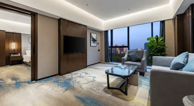 Люкс Executive Songzi Jintou Makkeda Wyndham Hotel