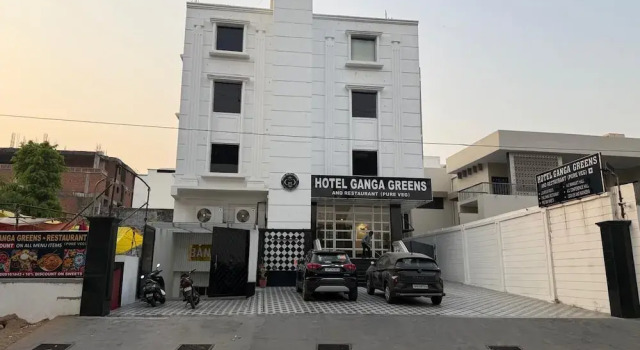 Hotel Ganga Greens