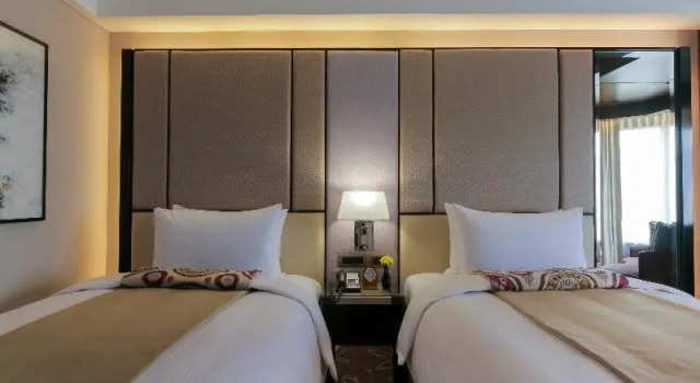 Номер Standard Diamond Hotel Philippines