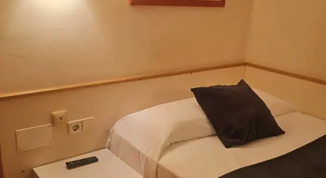 Camera Standard Hotel Estel