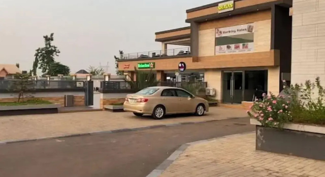Maxbe Continental Hotel, Boek Hotel SPA-hotels in Awka, SPA