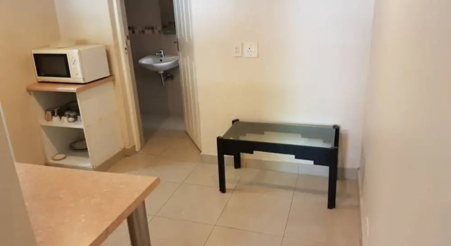 Studio Apartment Near City Centre and Waterfront, Забронировать Апартаменты/квартира Апартаменты Кейптауна, рядом с South African National Gallery, Апартаменты/квартира