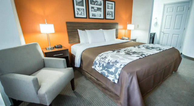 Sleep Inn & Suites Riverfront, Забронировать Отель Отели Sarasota Area с завтраком, Завтраки