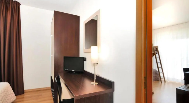 Семейный номер Standard с балконом и с частичным видом на море Hotel Levante
