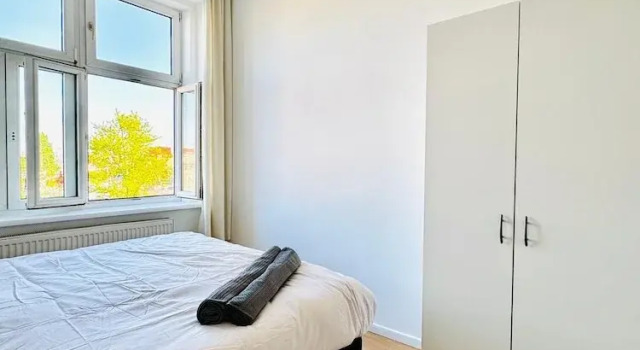 Апартаменты Family 3BR Apartment Near Alterlaa