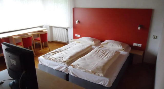 Коттедж Hotel Krone
