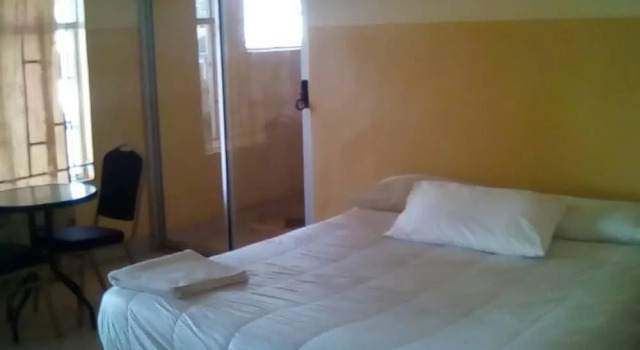 Royal Jacobs Apartments Bed & Breakfast, Book Apartment Hotels in Lusaka with Parking, Parking