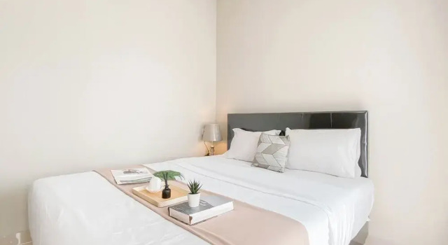 Soft Grey 1Br At Royal Sentul Park Apartment, Book Apartment Kadumangu West Java