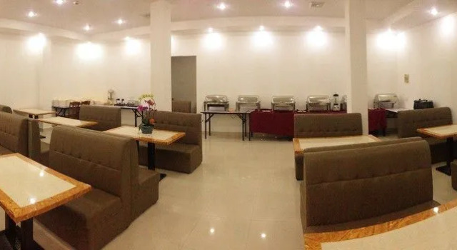 Shanghai Shuiting Holiday Resort