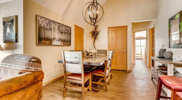 Premier 3br  - Walk Distance To Slopes. Kids Ski Free! 3 Bedroom Condo by RedAwning