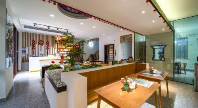 YUN YOU homestay, Забронировать Отель Хуаншань Huangshan Mountain, рядом с Nine Dragons Waterfall