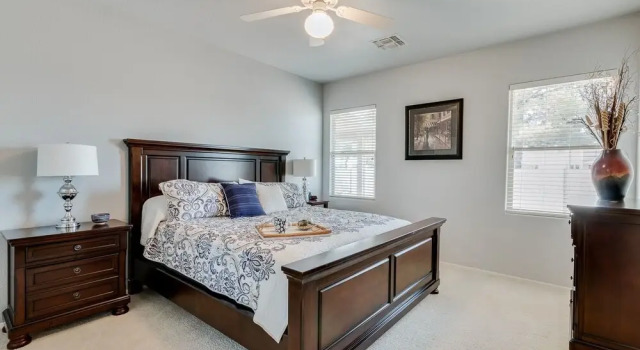 Beautiful Remodeled 2 Bed 2 Bath in Springfield Chandler Active 55+ Adult Community ! by RedAwning, Забронировать Отель Чандлер 
