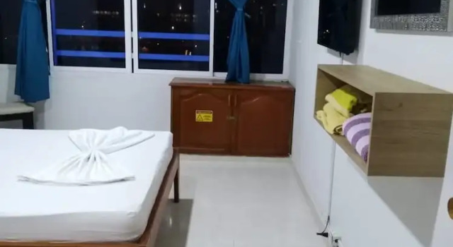 Apartment in Cartagena in Front of the sea 1c5-7, Prenota Appartamento Laguito 