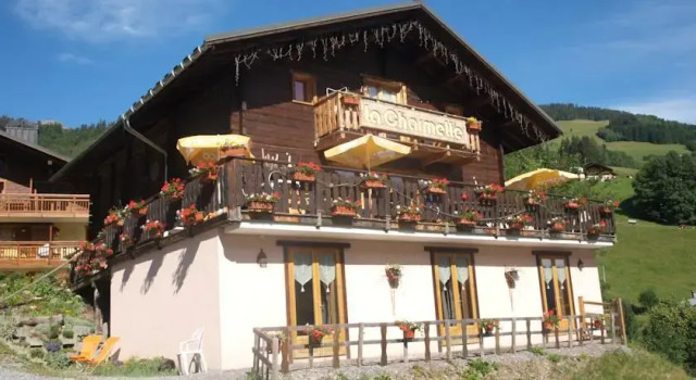 Gite la Charmette, Забронировать Отель Ареш Massif du Beaufortain, рядом с Горнолыжный подъемник Гран Мон